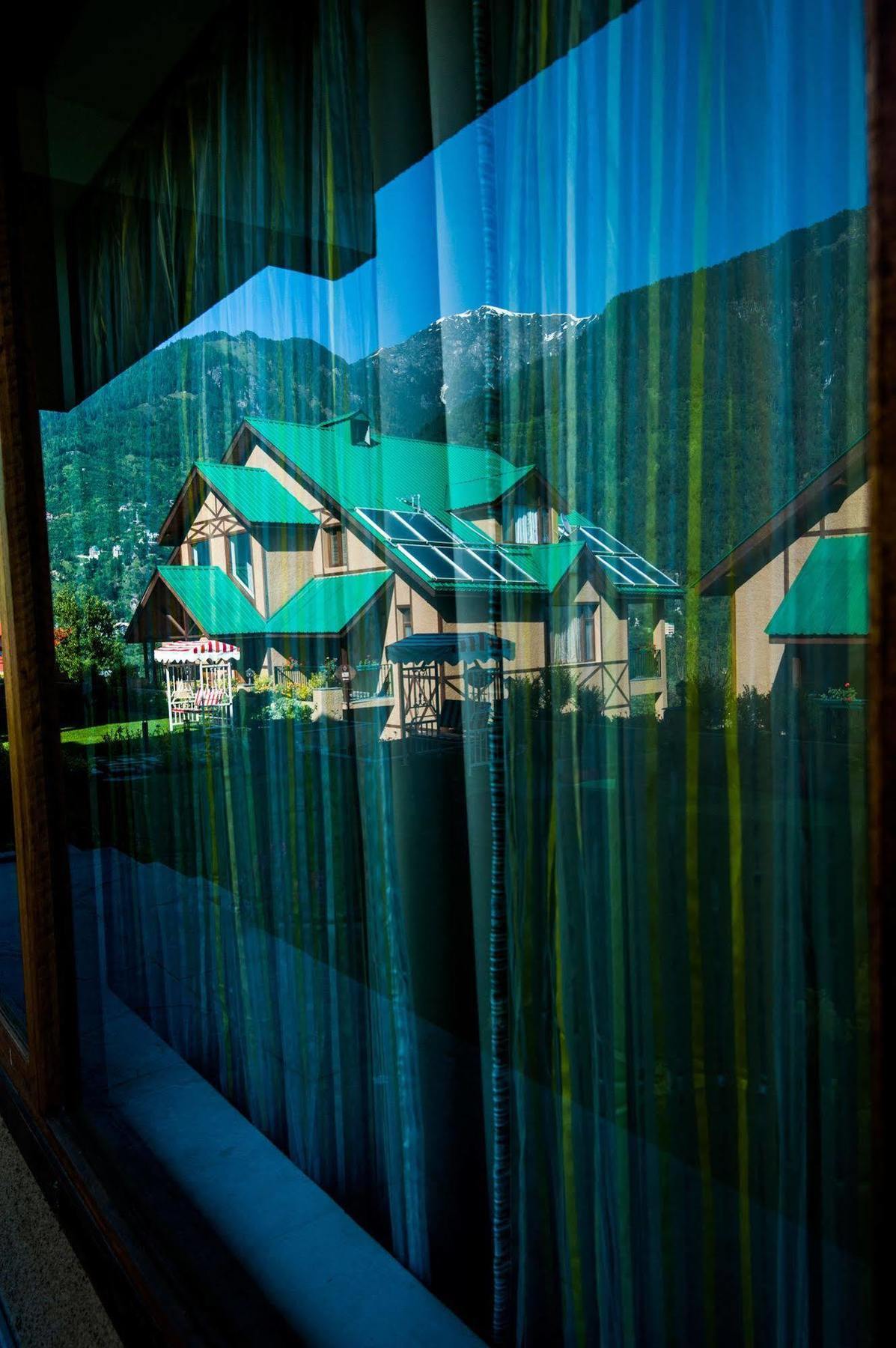 The Anantmaya Resort Manali  Exterior photo